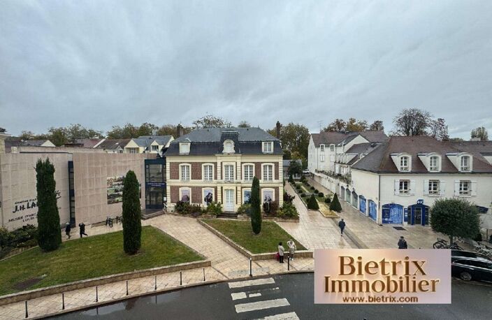 Location appartement 2 pièces 40 m² à L'Isle-Adam (95290) — photo 2
