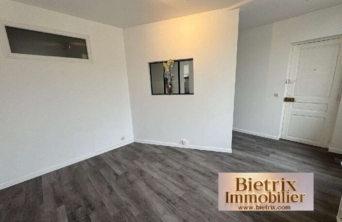 Location appartement 2 pièces 40 m² à L'Isle-Adam (95290) — photo 4