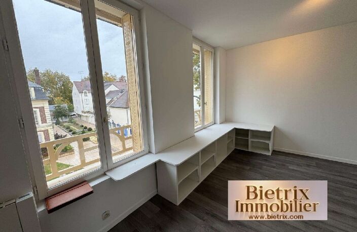 Location appartement 2 pièces 40 m² à L'Isle-Adam (95290) — photo 5