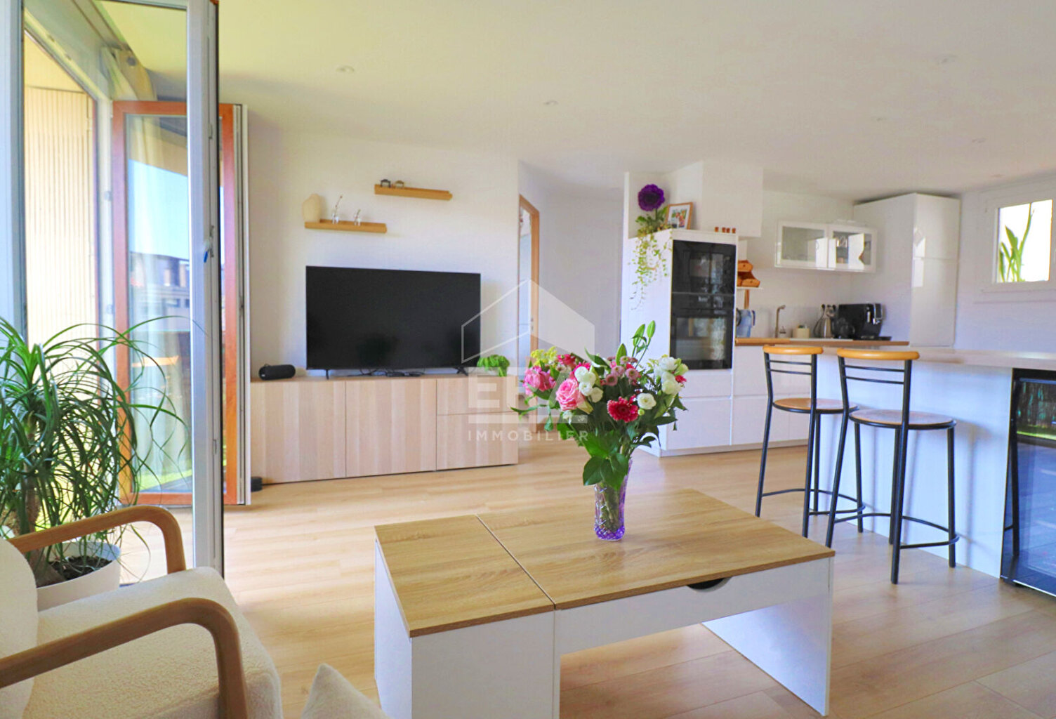 T2/3 DERNIER ÉTAGE TIMONE 48m² + 24m² LOGGIA + BALCON 11m²  SUD  RÉNOVÉ — photo 1