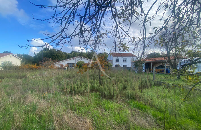 TERRAIN À BÂTIR À BREUIL-MAGNÉ — photo 2