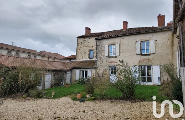 Vente Maison/villa 12 pièces — photo 2