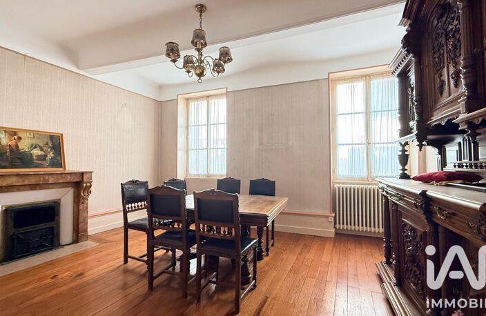 Vente Maison/villa 9 pièces — photo 2