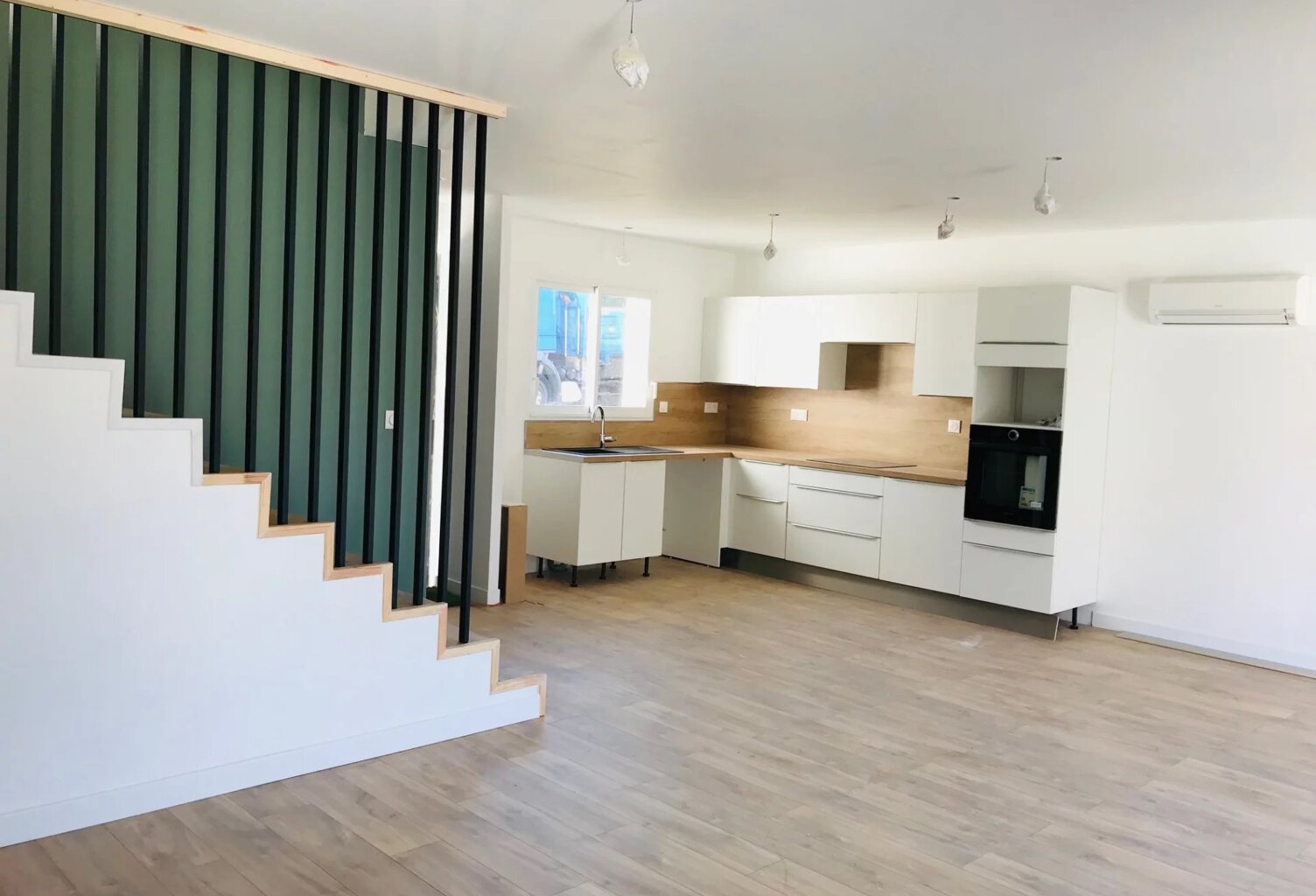 Villefranche de Lauragais, villa duplex T4-5 récente — photo 1