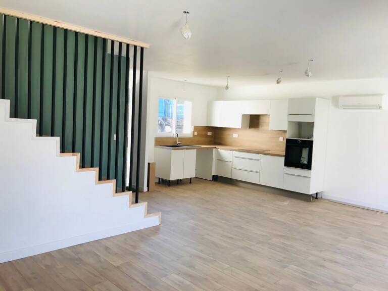 Villefranche de Lauragais, villa duplex T4-5 récente — photo 1