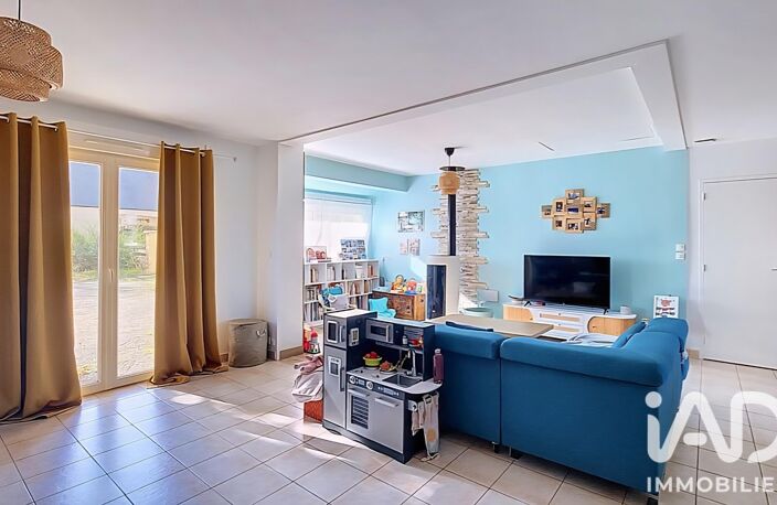 Vente Maison/villa 4 pièces — photo 2