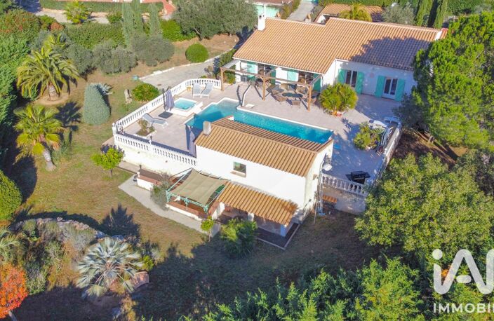 Vente Maison/villa 10 pièces — photo 2