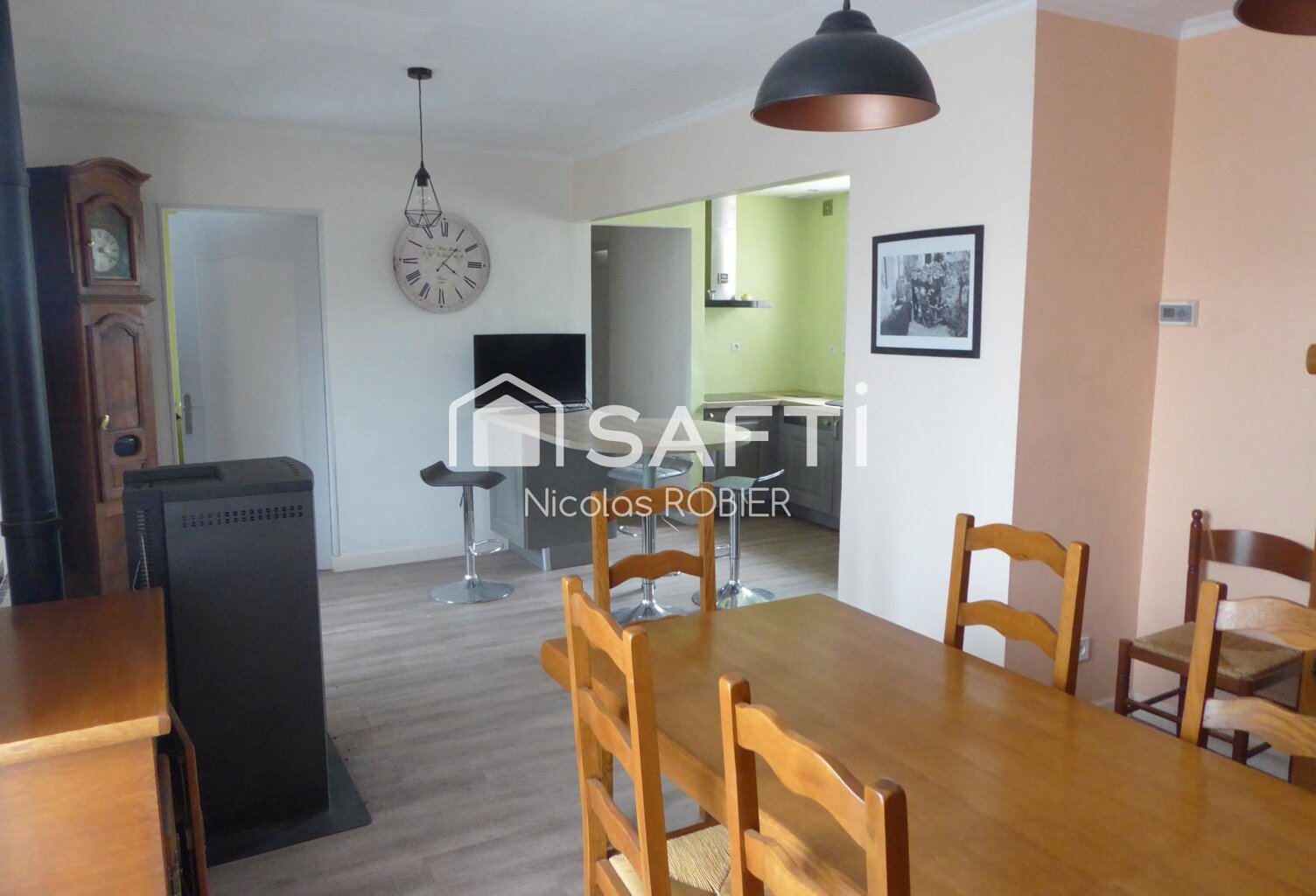 Maison de bourg avec grand jardin, garage, aux portes de Niort ! — photo 1