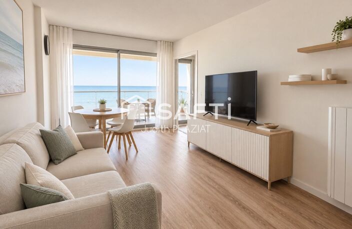 STUDIO VUE MER - TERRASSE - ACCES PLAGE - DERNIER ETAGE — photo 2