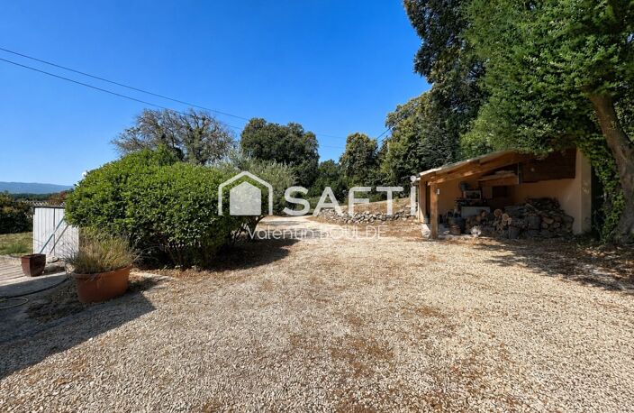 LOURMARIN  CHARMANTE MAISON T3 DE 86 M² AVEC PISCINE ET JARDIN PRIVATIF DE 850 M² — photo 3