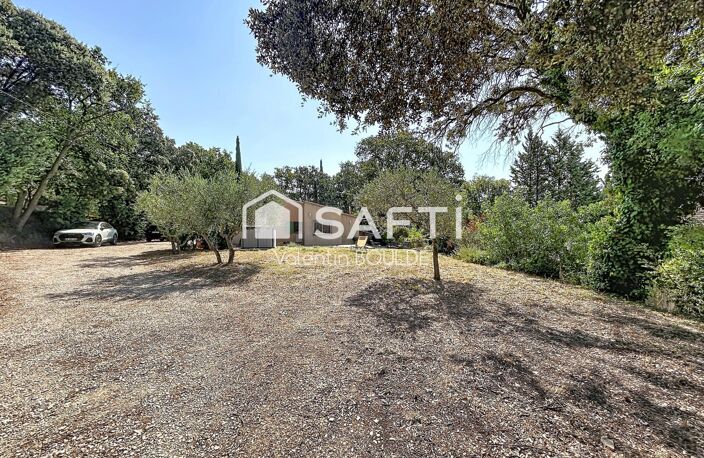 LOURMARIN  CHARMANTE MAISON T3 DE 86 M² AVEC PISCINE ET JARDIN PRIVATIF DE 850 M² — photo 4