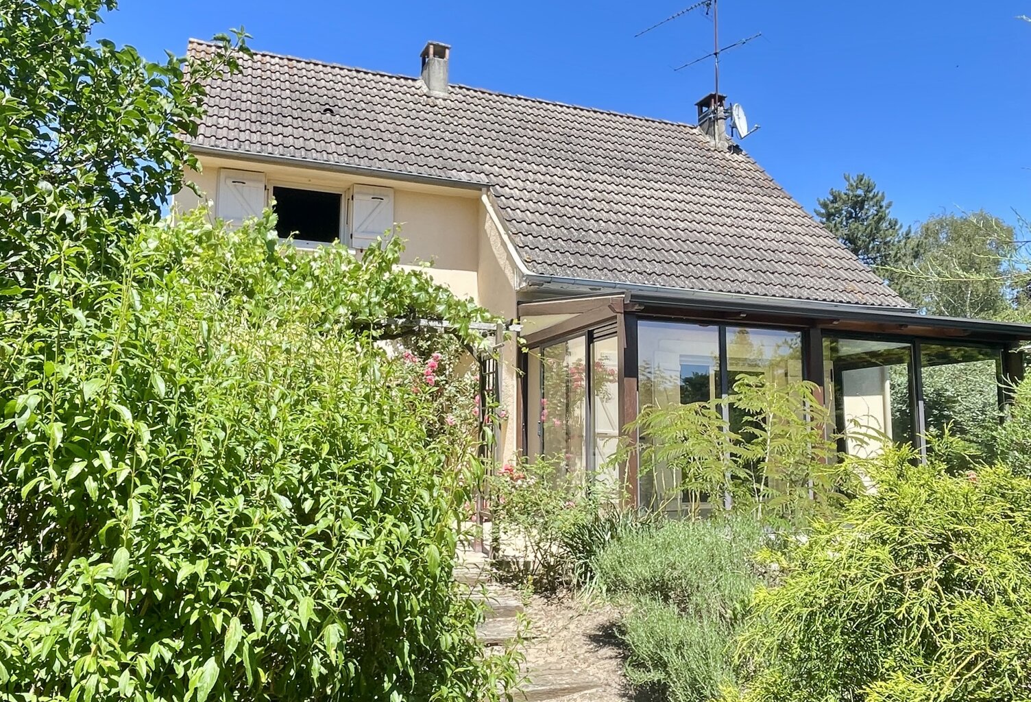 PAVILLON SUR SOUS-SOL TOTAL — photo 1
