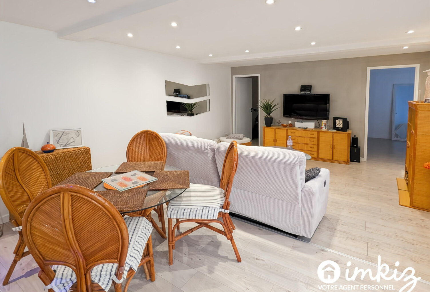 Rare Écusson - 61m2 avec terrasse et ascenseur — photo 1