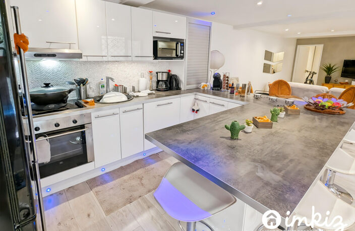 Rare Écusson - 61m2 avec terrasse et ascenseur — photo 4