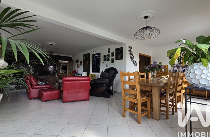 Vente Maison/villa 10 pièces — photo 3