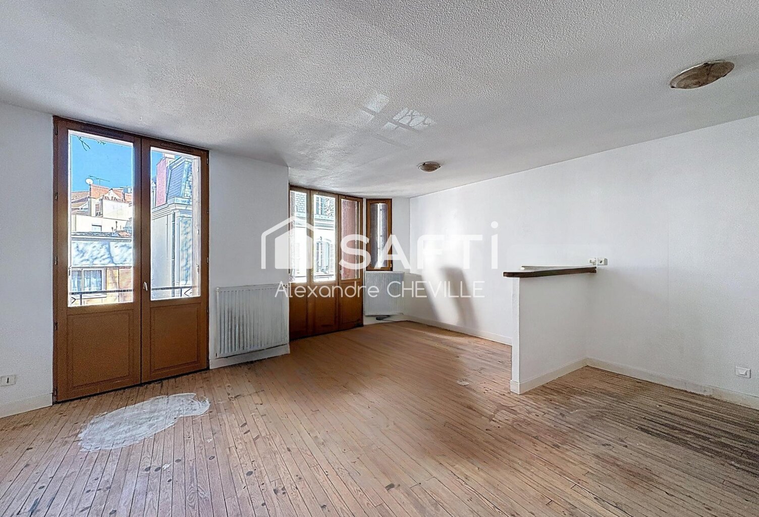 Immeuble de rapport Vichy 8,5 % brut + Rooftop — photo 1