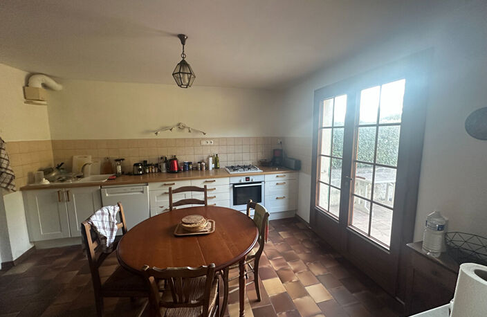 Vente Puyricard en campagne LC Gestion vous propose une maison traditionnelle type mas de 220m² habitables sur 5.000m² de terrain clos — photo 3