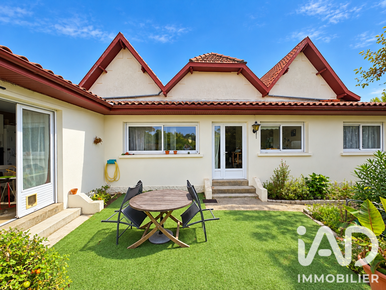 Vente Maison traditionnelle 7 pièces — photo 1