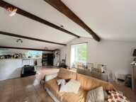 Immeuble  192 m² — photo 3