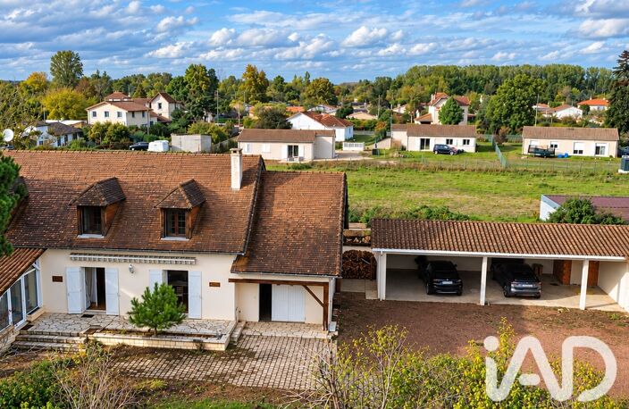 Vente Maison traditionnelle 8 pièces — photo 2