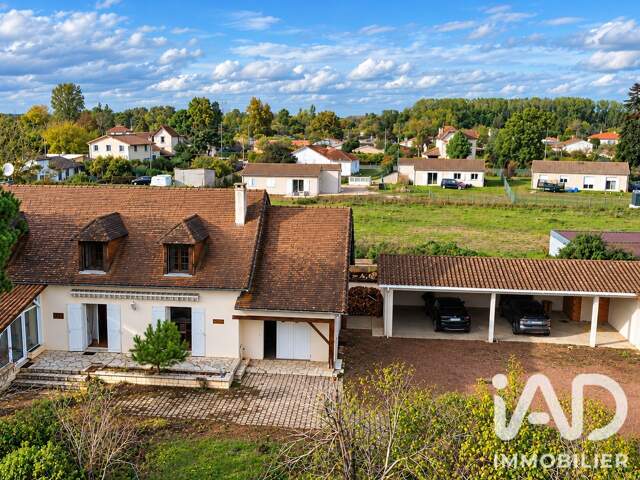 Vente Maison traditionnelle 8 pièces — photo du bien