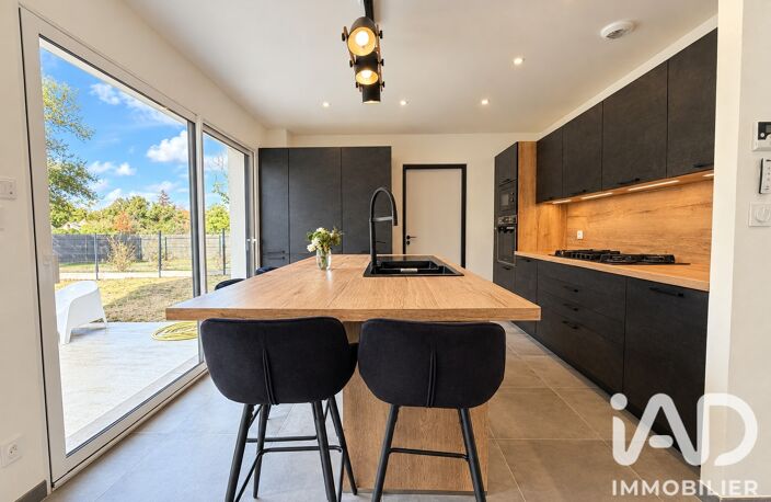 Vente Maison/villa 4 pièces — photo 2
