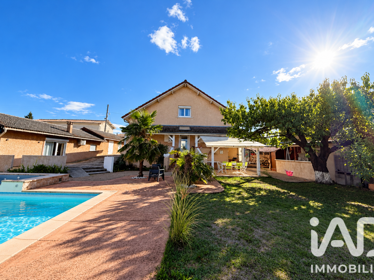 Vente Maison/villa 6 pièces — photo 1