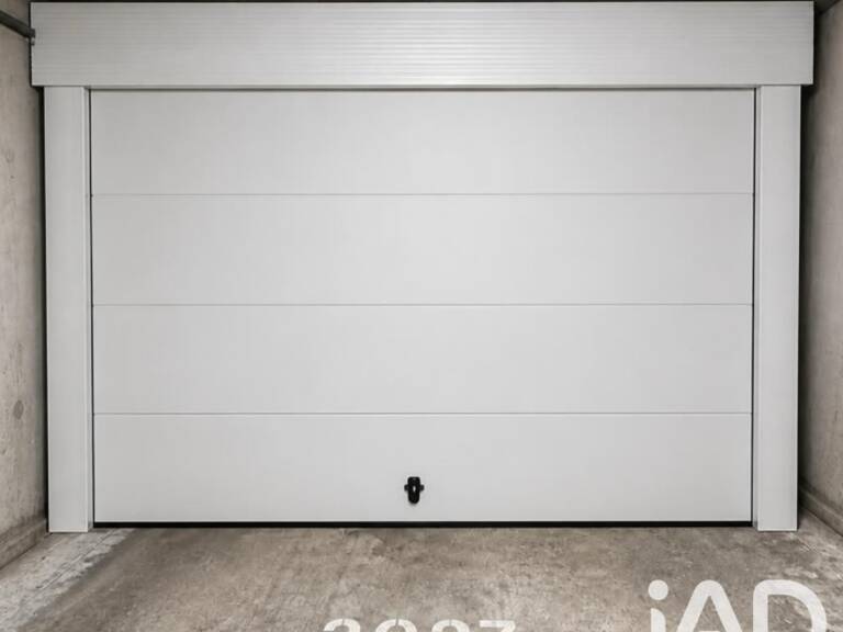 Vente Garage 19 m&sup2; — photo 1