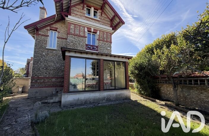 Vente Maison/villa 6 pièces — photo 2