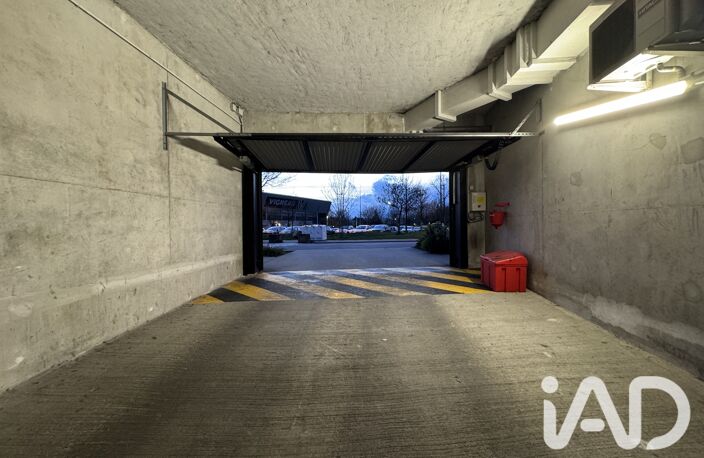 Vente Garage 13 m&sup2; — photo 4
