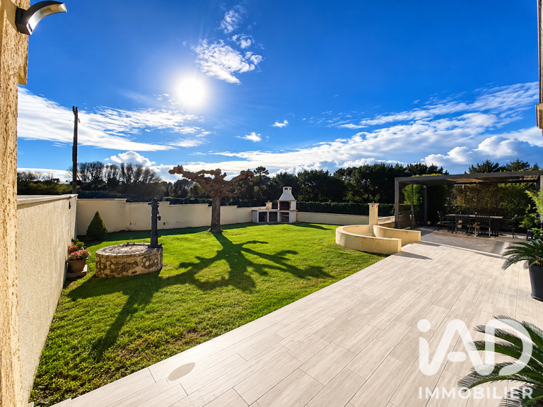 Vente Maison/villa 8 pièces — photo 1