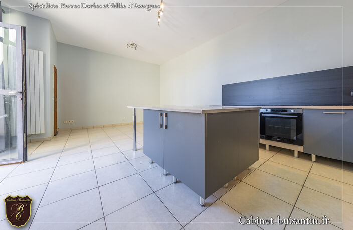 Plain-pied avec terrasse, parking et garage — photo 3