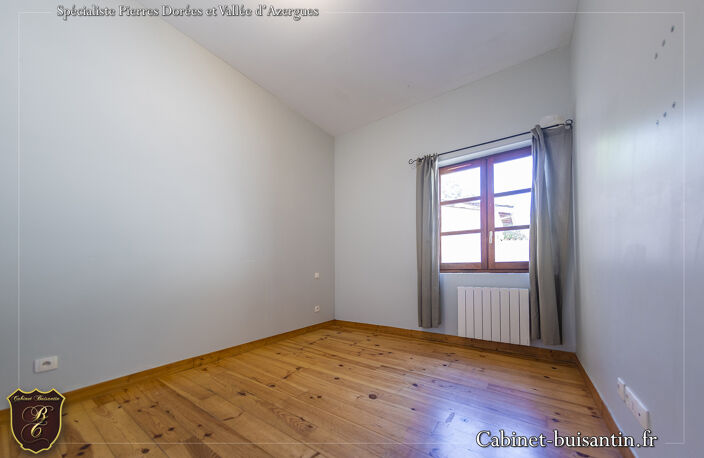 Plain-pied avec terrasse, parking et garage — photo 5
