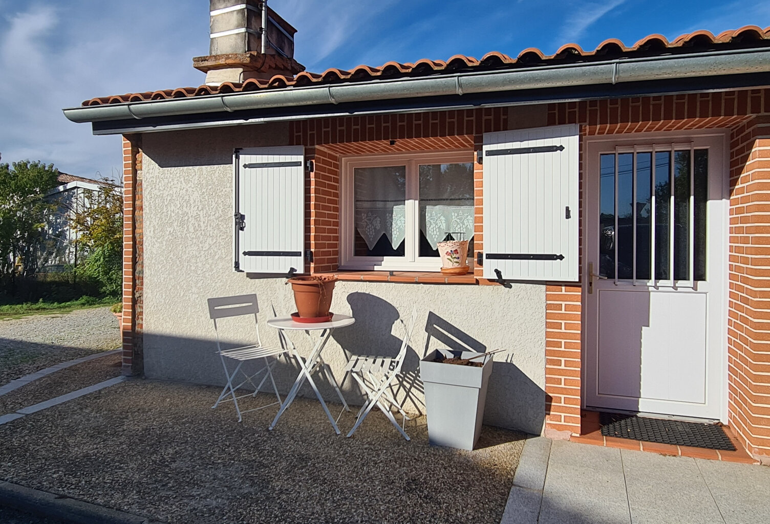 MAISON  T2 AVEC HANGAR 140 m2 — photo 1