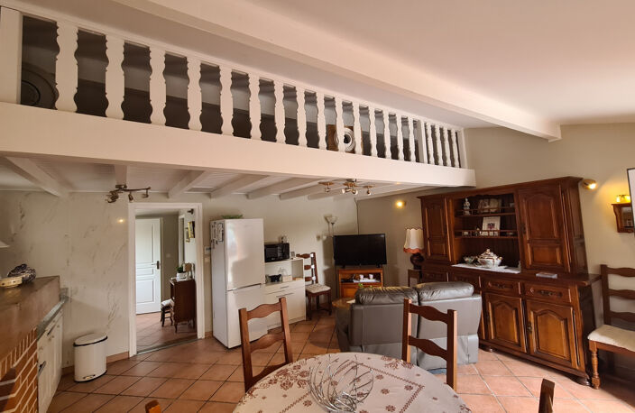 MAISON  T2 AVEC HANGAR 140 m2 — photo 2