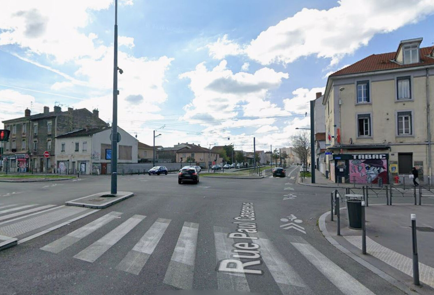 Lot de 5 parkings en sous-sol à Venissieux — photo 1