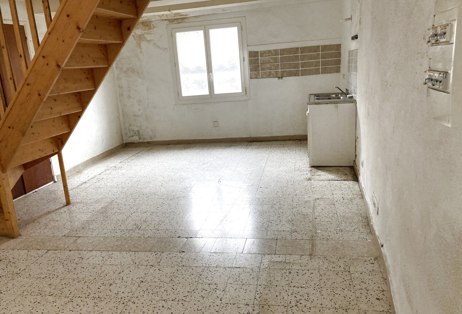 A VENDRE - LOT DE 2 APPARTEMENTS - LEZAN — photo 1