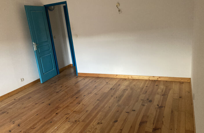 A VENDRE - LOT DE 2 APPARTEMENTS - LEZAN — photo 2