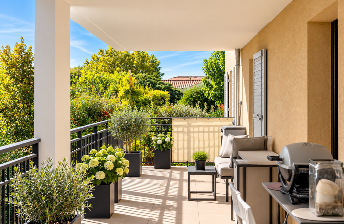 AIX EN PROVENCE NORD   TYPE 4 - GRANDE TERRASSE, ASCENSEUR - — photo 2