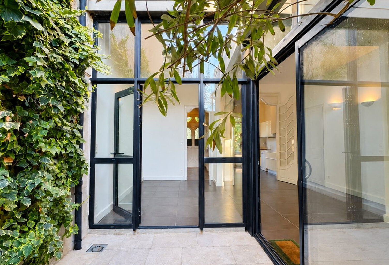 Mancelle T5 de 105 m²  4 chambres  Patio privé  Centr — photo 1