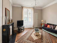 Mancelle atypique T4 de 110 m² avec ascenseur, cour et terrasse — photo 3