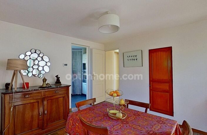 CLAYE SOUILLY - Maison de 6 pièces avec garage pour 2 véhicules, remise, atelier et cave - Parcelle de 770m² — photo 2