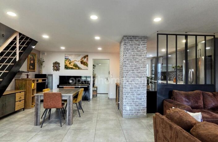 🏡 𝗘𝗫𝗖𝗟𝗨𝗦𝗜𝗩𝗜𝗧𝗘́ – 𝗔𝗣𝗣𝗔𝗥𝗧𝗘𝗠𝗘𝗡𝗧 𝟭𝟮𝟵 𝗠² | 𝟰 𝗖𝗛𝗔𝗠𝗕𝗥𝗘𝗦 | 𝗣𝗥𝗢𝗖𝗛𝗘 𝗙𝗥𝗢𝗡𝗧𝗜𝗘̀𝗥𝗘 𝗟𝗨𝗫𝗘𝗠𝗕𝗢𝗨𝗥𝗚 & 𝗕𝗘𝗟𝗚𝗜𝗤𝗨𝗘 AUCUN TRAVAUX A PREVOIR - 𝗗𝗣𝗘 𝗕 — photo 3
