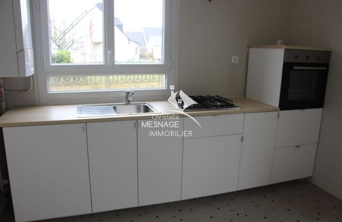 À louer chez Christelle Mesnage Immobilier - TRELIVAN, Mais — photo 2