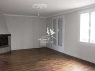 À louer chez Christelle Mesnage Immobilier - TRELIVAN, Mais — photo 4