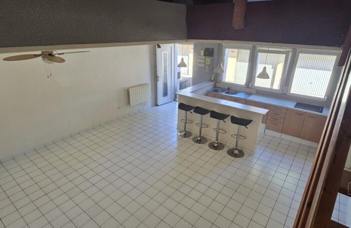 BELFORT - DUPLEX 54,70 m²  - 1 CHAMBRE — photo 3