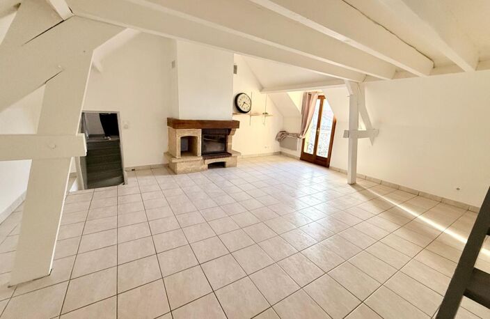 Maison atypique et pleine de charmes à Villiers-Adam ! — photo 2