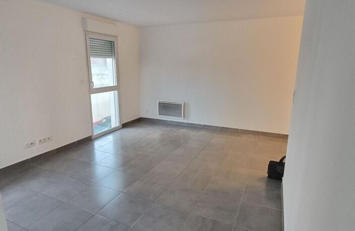 Appartement type 2, Terrasse, Parking — photo 3
