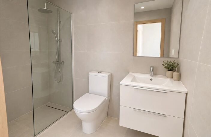 MOUANS-SARTOUX – MAGNIFIQUE REZ-DE-MAISON 4 PIÈCES DE 83 M² AVEC — photo 4