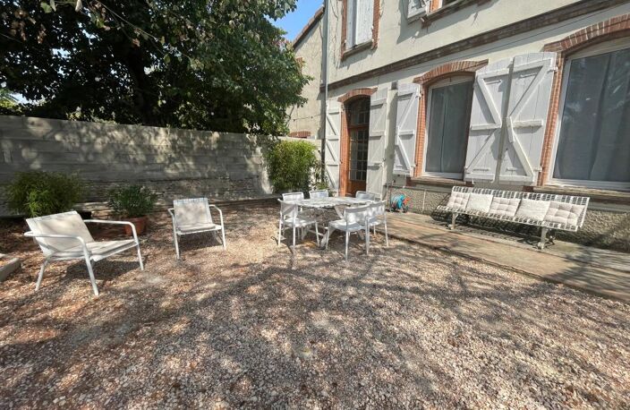 Immeuble de rapport à vendre — photo 2